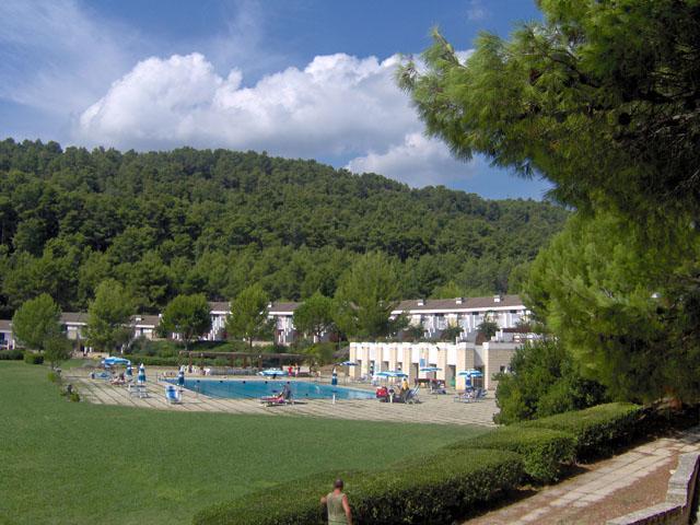Residence "I Delfini" - Localita Portopiatto - Pugnochiuso - 71019 В'єсте Екстер'єр фото